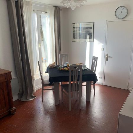 Bed and Breakfast Les Terrasses Des Gardies Pignan Екстер'єр фото