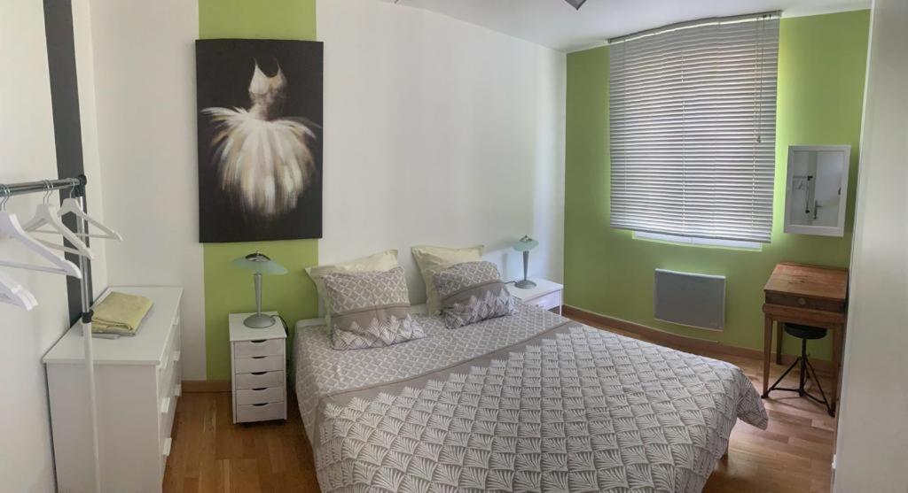 Bed and Breakfast Les Terrasses Des Gardies Pignan Екстер'єр фото